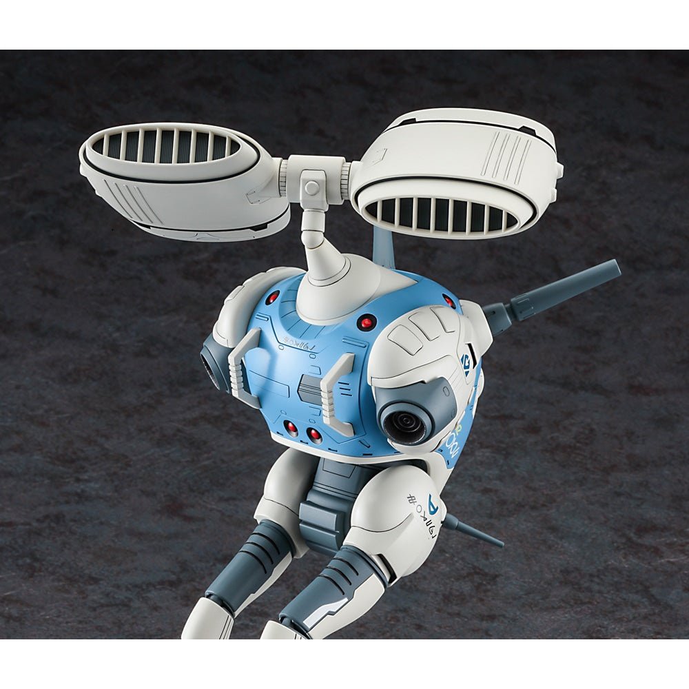 Hasegawa 1/72 Macross Regult (Equipped with Small Missile Pod Model) Plastic Model Kit