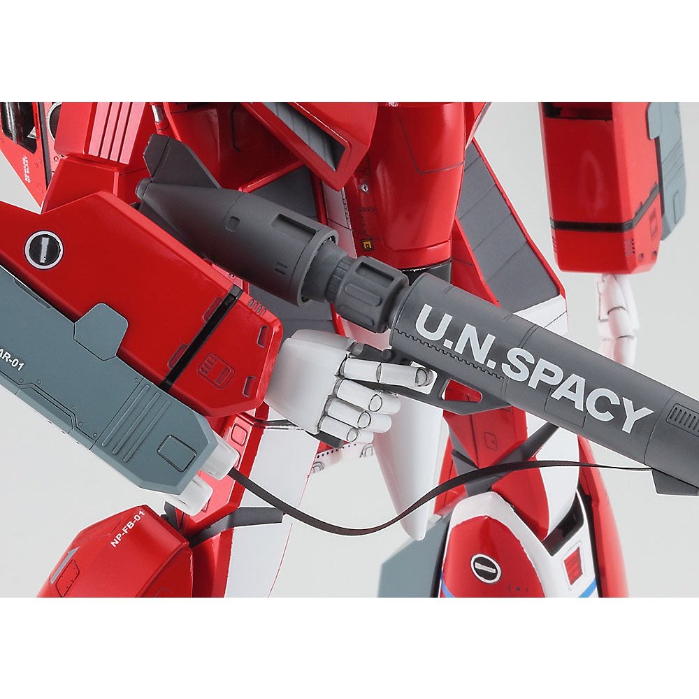 Hasegawa 1/72 超時空要塞 VF-1J SUPER BATTROID VALKYRIE (米娜機) 組裝模型