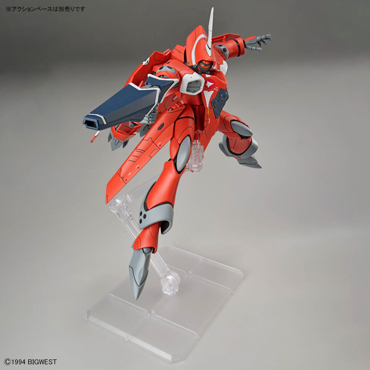 Bandai 1/100 HG VF-22S 雨燕II (米莉亞·法莉娜·吉納斯機) 組裝模型