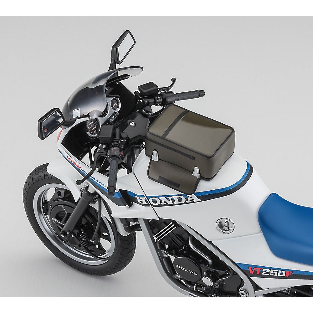 Hasegawa 1/12 BK 014 Honda VT250F MC08 1984 Plastic Model Kit