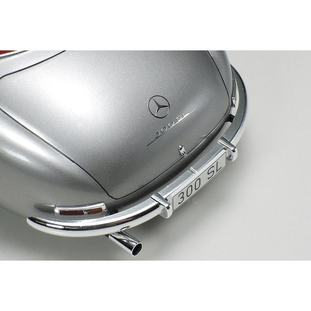 Tamiya 1/24 Sports Car 24338 Mercedes-Benz 300 SL Plastic Model Kit