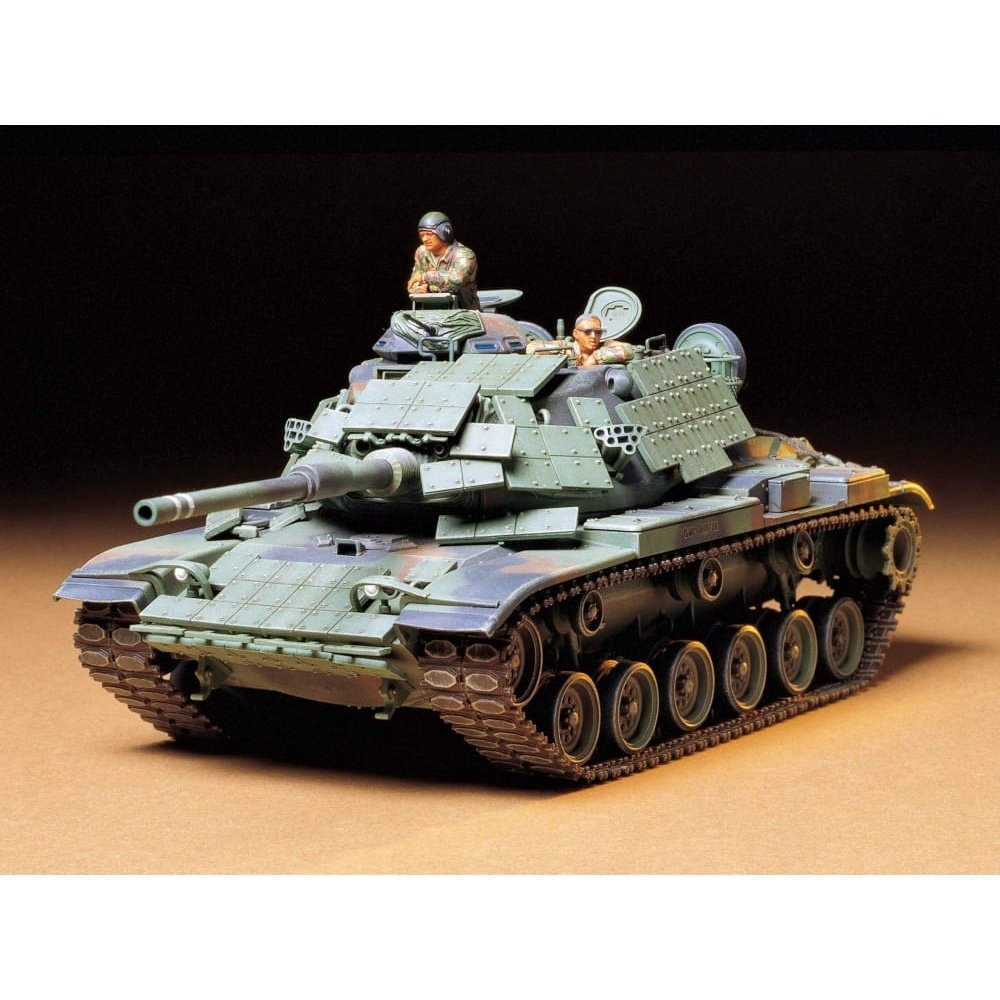 Tamiya 1/35 MM 35157 U.S. Marine M60A1 with Reactive Armor Plastic Model Kit