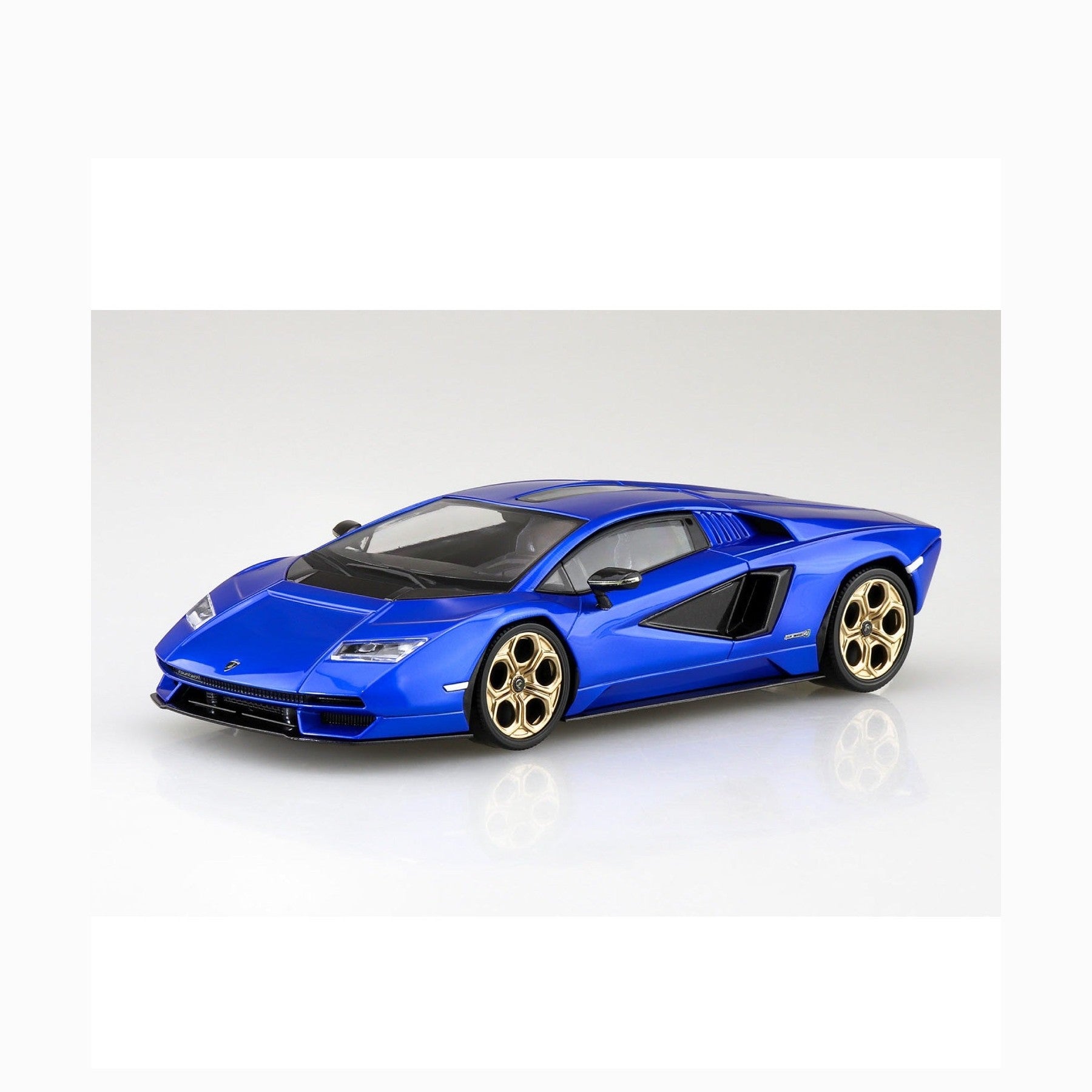 Aoshima 1/32 The SNAP-KIT 19-F 蘭博基尼 Countach LPI 800-4 [金屬藍] 組裝模型