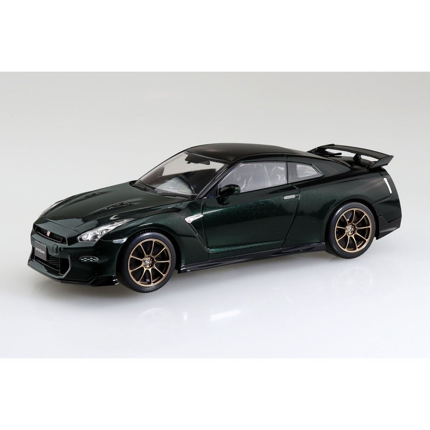 Aoshima 1/32 The SNAP-KIT 03-MP R35 NISSAN GT-R 2024(午夜紫) 組裝模型