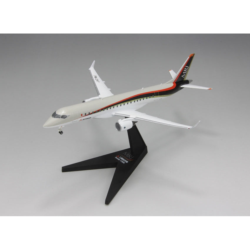 Fine Mold 1/200 FM Mitsubishi Regional Jet MRJ90 組裝模型