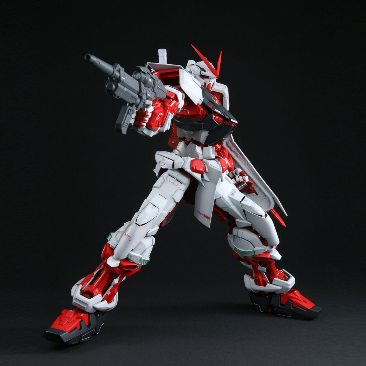 Bandai 1/60 PG Gundam Astray Red Frame Plastic Model Kit