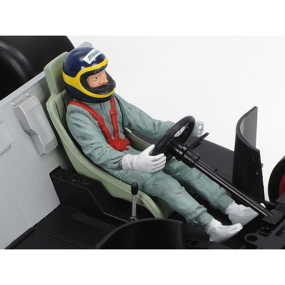 Tamiya 1/24 Model Car 25210 Lancia Stratos Turbo w/Driver Figure Plastic Model Kit