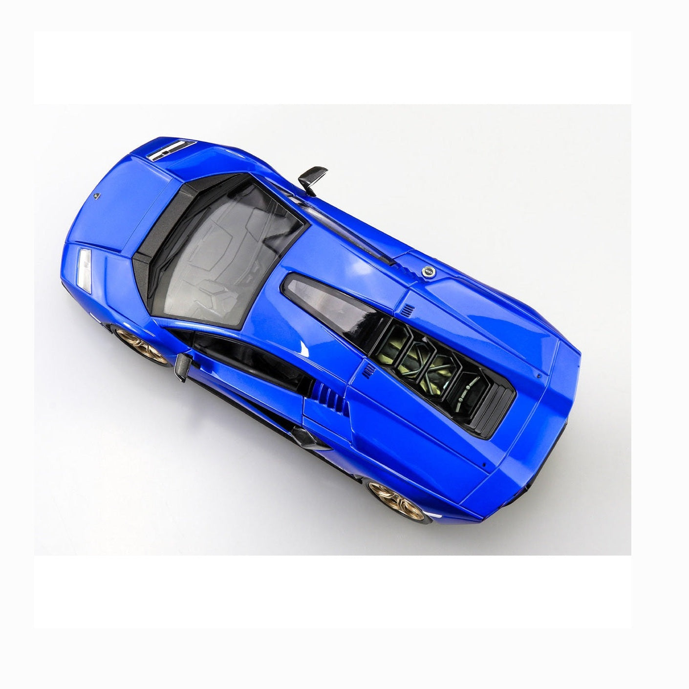 Aoshima 1/32 The SNAP-KIT 19-F 蘭博基尼 Countach LPI 800-4 [金屬藍] 組裝模型