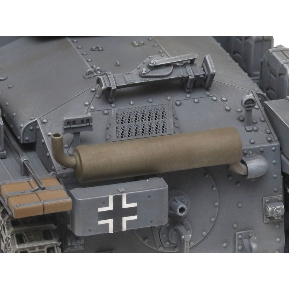 Tamiya 1/35 MM 35369 德國Pz.Kpfw.38(t) E/F型坦克 組裝模型
