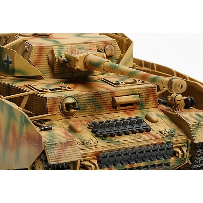 Tamiya 1/48 MM 32584 德國四號坦克IV H型（後期生產型） 組裝模型