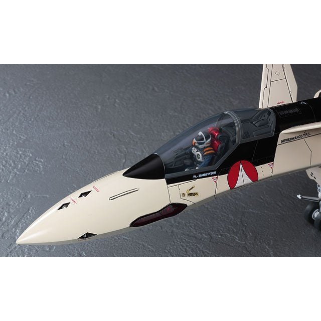 Hasegawa 1/48 超時空要塞 MACROSS PLUS YF-19 組裝模型 - TwinnerModel