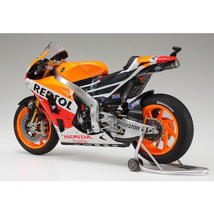 Tamiya 1/12 Motorcycle 131 REPSOL HONDA RC213V `14 組裝模型 - TwinnerModel