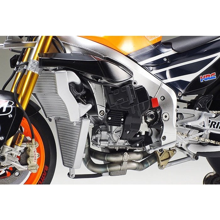 Tamiya 1/12 Motorcycle 131 REPSOL HONDA RC213V `14 組裝模型 - TwinnerModel