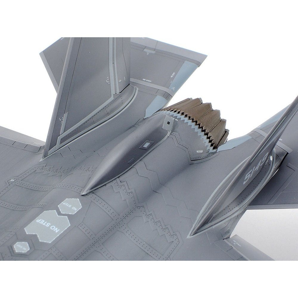 Tamiya 1/48 Aircraft LOCKHEED MARTIN F-35A LIGHTNING II 組裝模型 - TwinnerModel