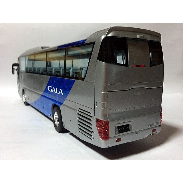 Fujimi 1/32 觀光巴士002 ISUZU GALA SUPER HI DECKER 組裝模型
