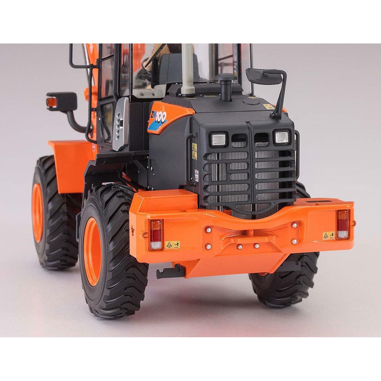 Hasegawa 1/35 WM 04 HITACHI CONSTRUCTION MACHINERY WHEEL LOADER ZW100-6 組裝模型 - TwinnerModel