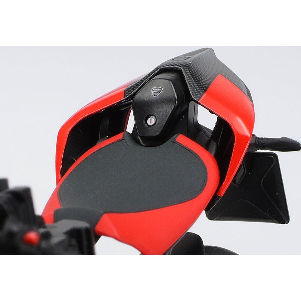 Tamiya 1/12 Motorcycle 140 DUCATI SUPERLEGGERA V4 組裝模型 - TwinnerModel